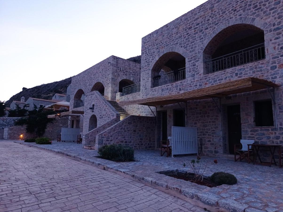 Mani Blue Studios Oitylo Exterior foto